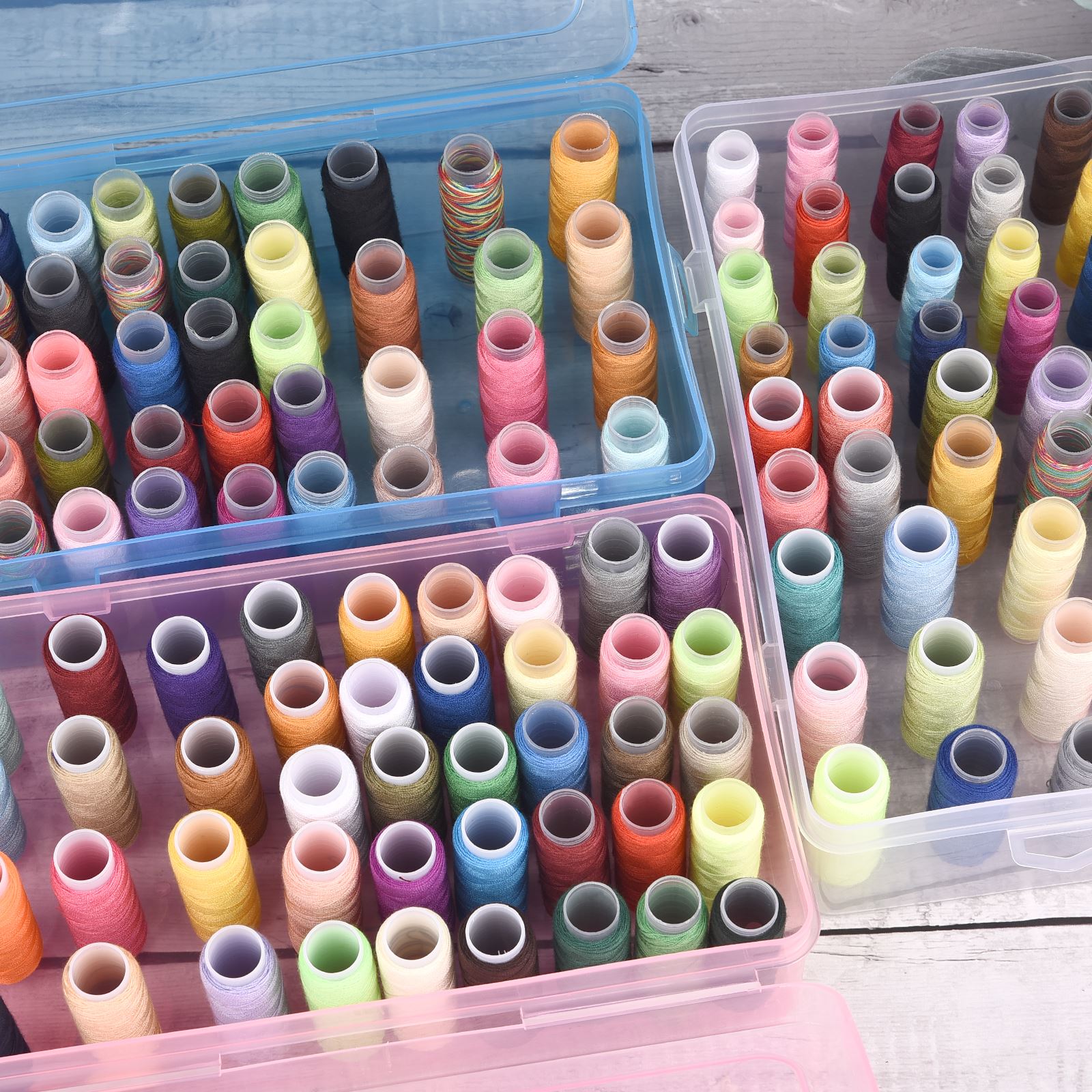 42 軸ミシン糸ボックスボビン収納ケース透明針スプール 24 - Bobbin Organizer Box のレビューと価格