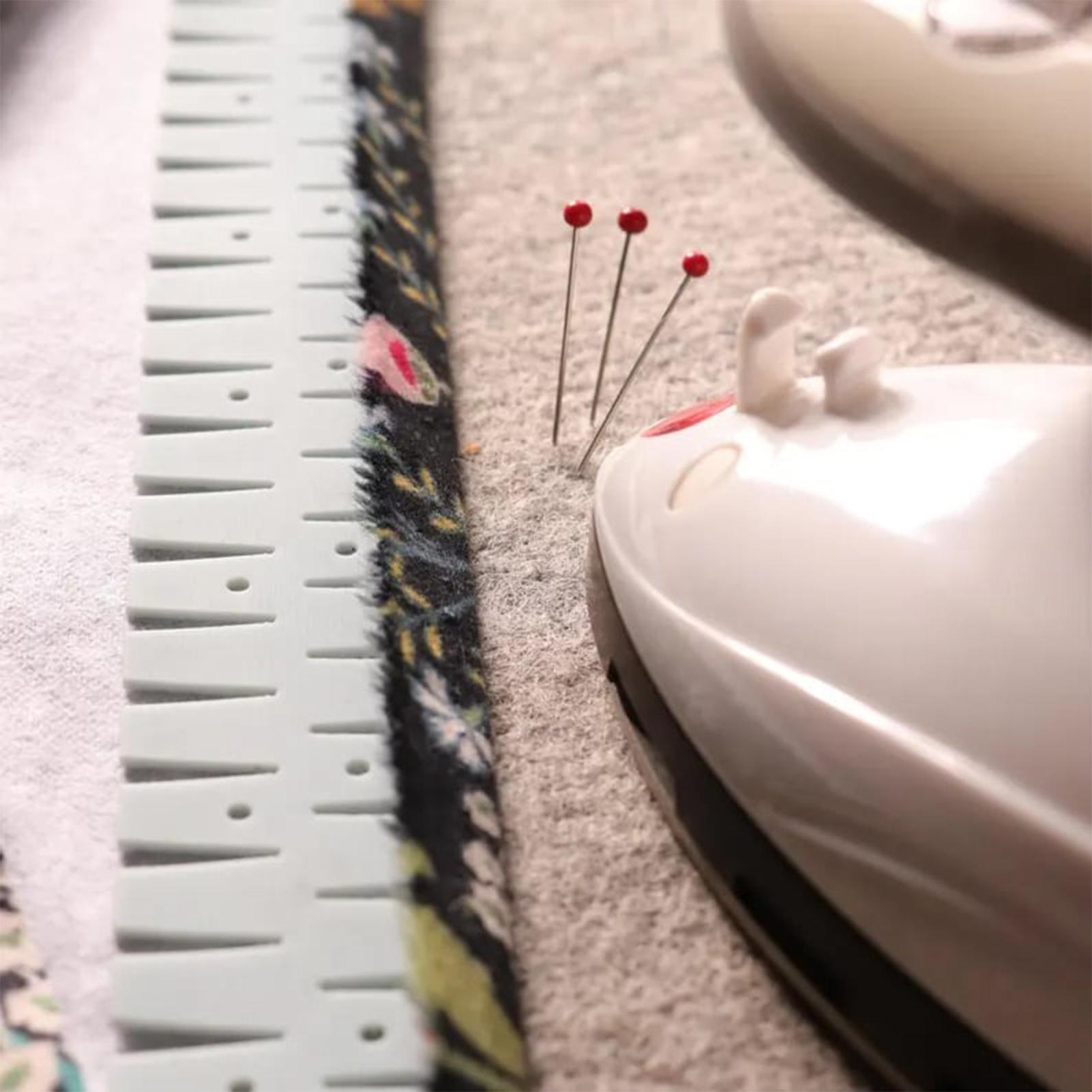 シリコーン製裾上げ定規、マーキング穴付き、柔軟な曲線スケール - Sewing Necessities のレビューと価格